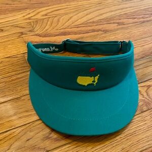 Masters High crown visor.
